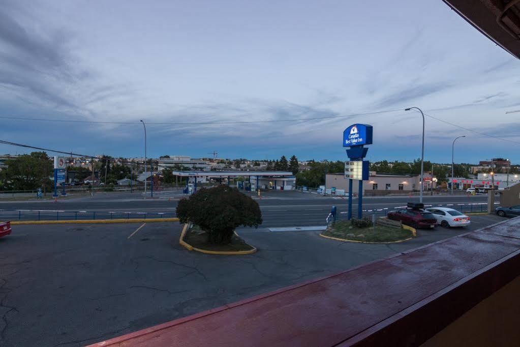 Canadas Best Value Inn Chinook Station YYC Kültér fotó
