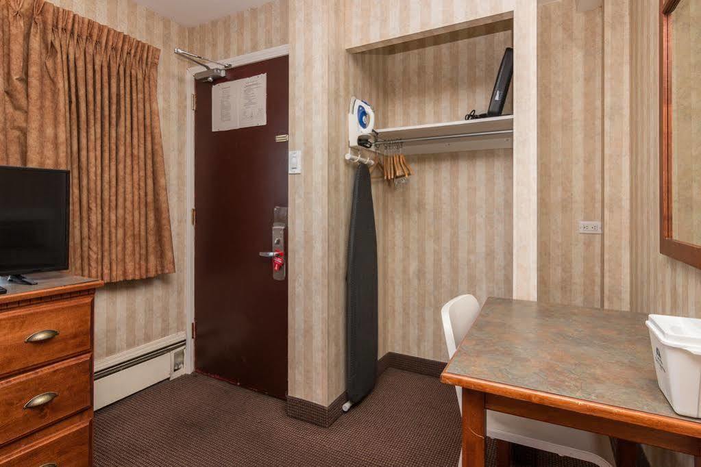 Canadas Best Value Inn Chinook Station YYC Kültér fotó