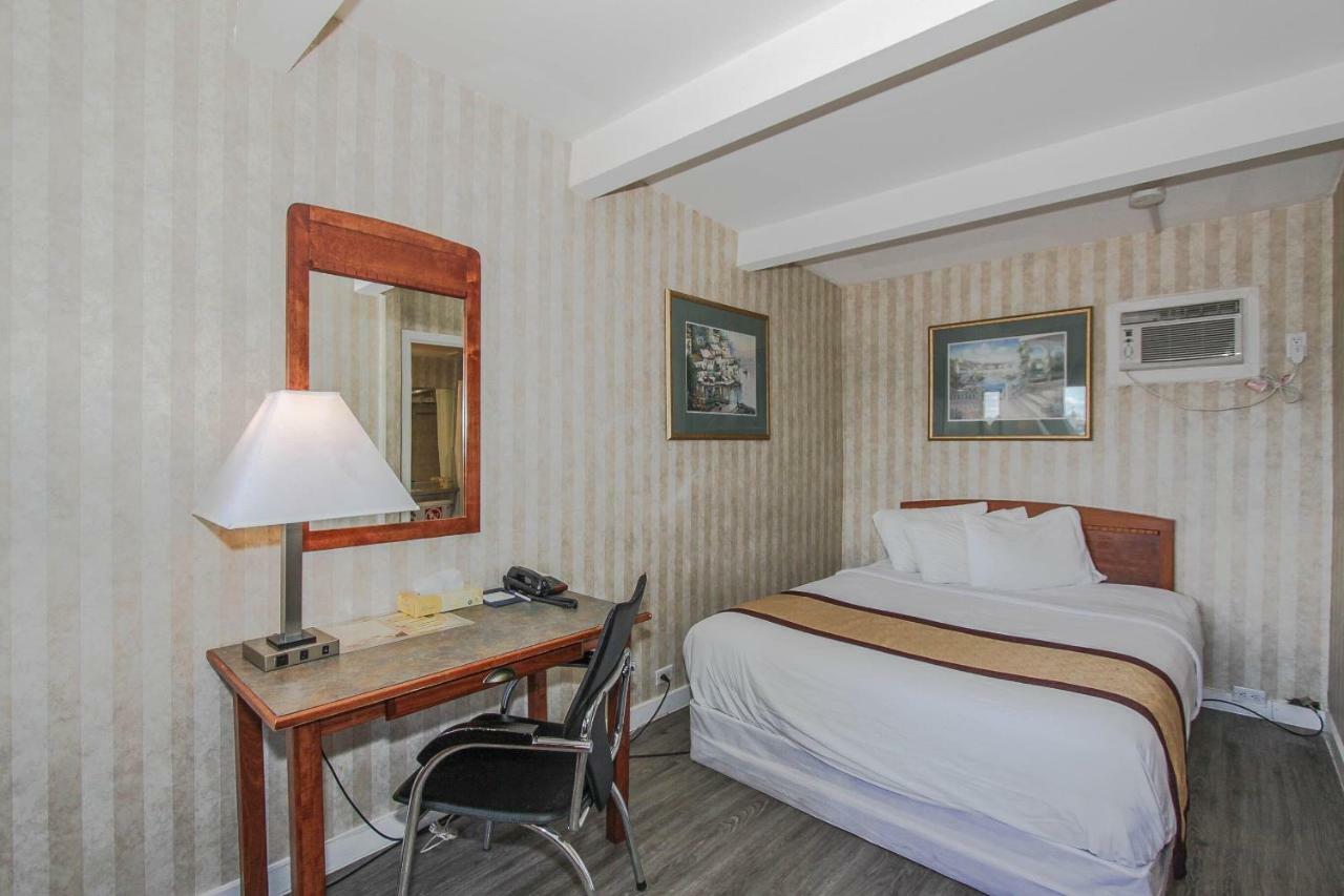 Canadas Best Value Inn Chinook Station YYC Kültér fotó
